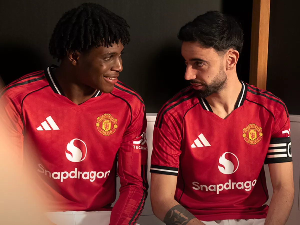 Đừng vội phán xét MU!